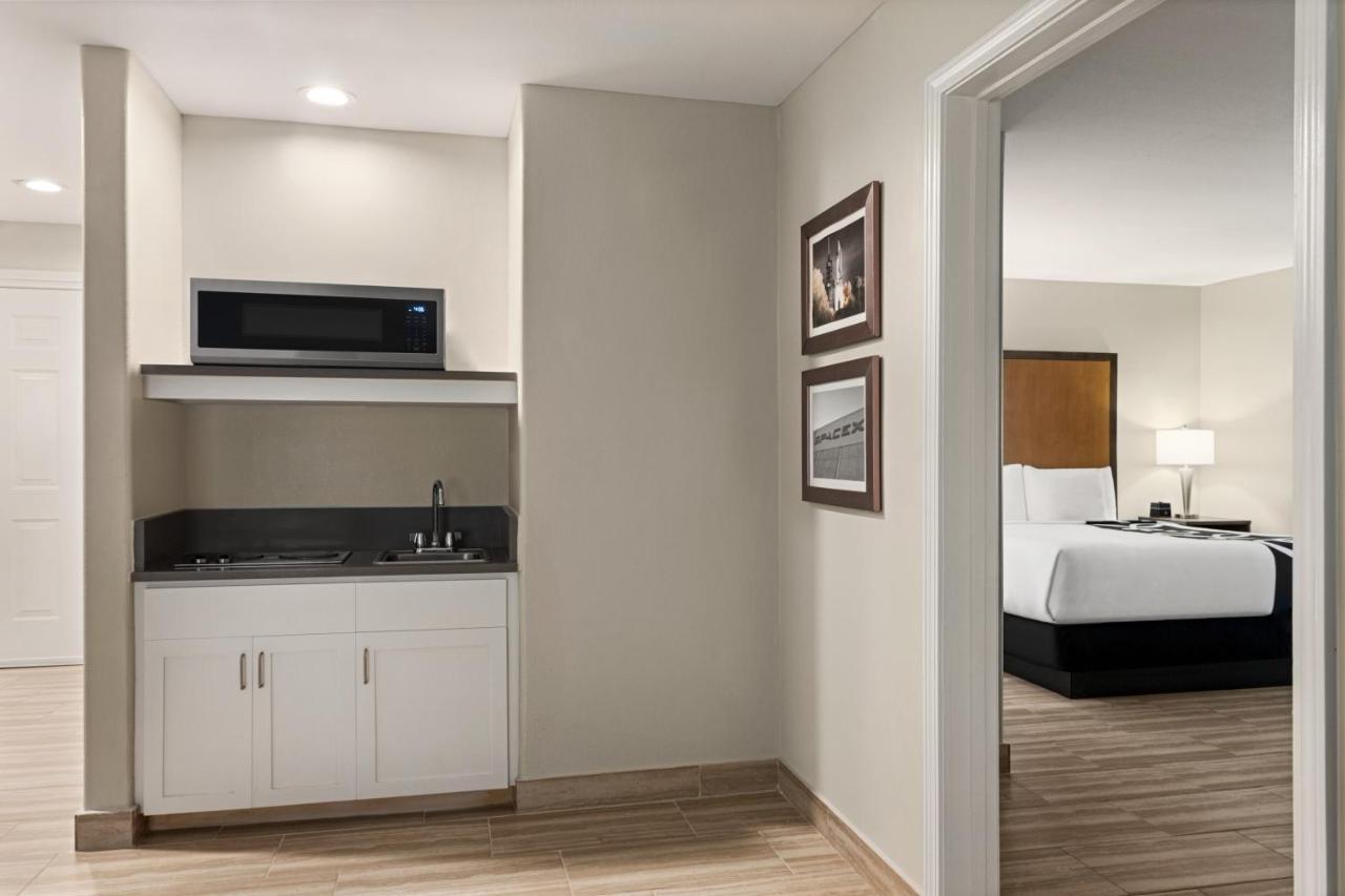 La Quinta By Wyndham Brownsville North Exterior photo