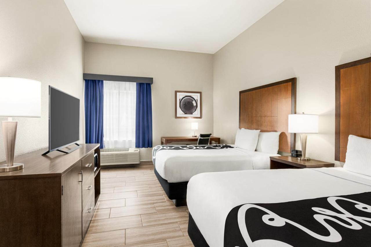 La Quinta By Wyndham Brownsville North Exterior photo
