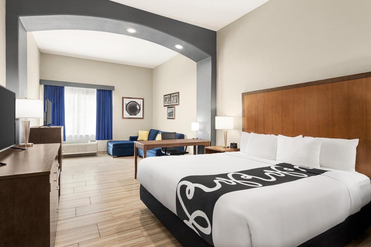 La Quinta By Wyndham Brownsville North Exterior photo