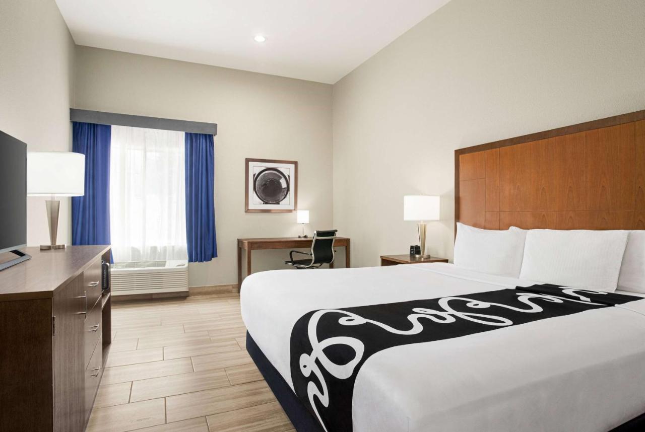La Quinta By Wyndham Brownsville North Exterior photo