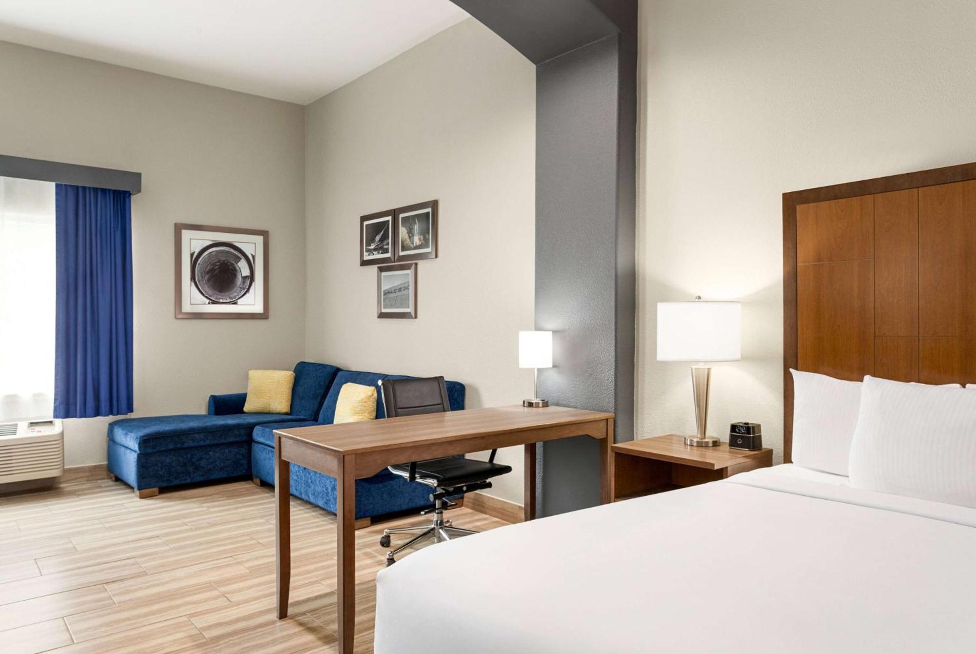 La Quinta By Wyndham Brownsville North Exterior photo