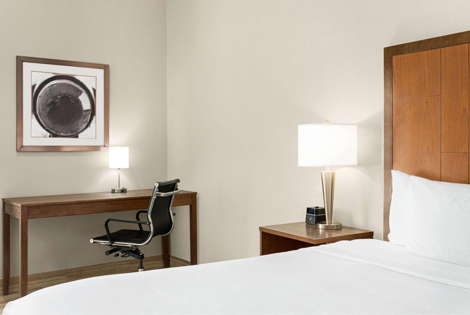 La Quinta By Wyndham Brownsville North Exterior photo