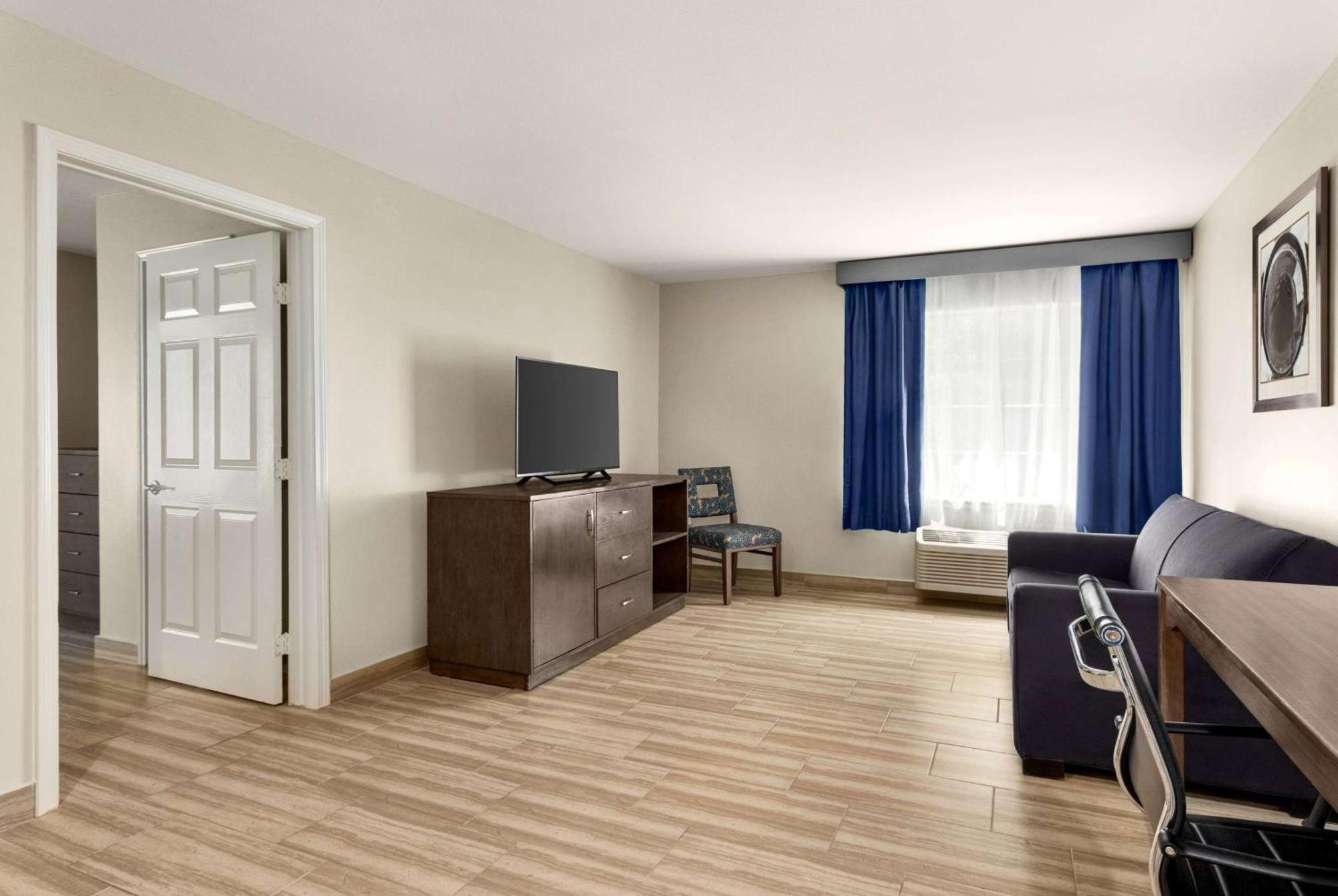 La Quinta By Wyndham Brownsville North Exterior photo